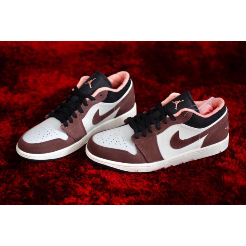 JORDAN 1 LOW MOCHA