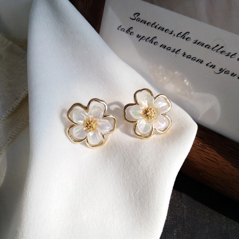 [Creative Retro Crystal Pearl Flower Stud Earrings ] [Ladies Elegant Rhinestone Studs Earrings] [Korean INS Simple Style Bridal Wedding Party Ear Jewelry]