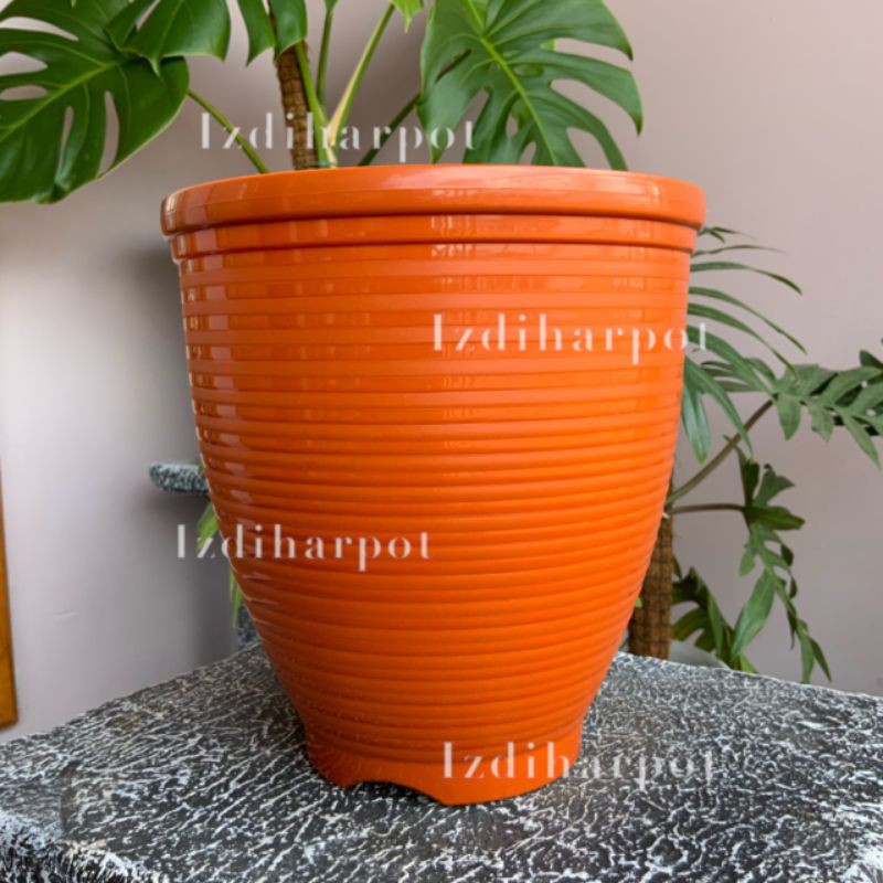 pot bunga tanaman lebah tinggi merah bata 21cm - nkt guci merah bata