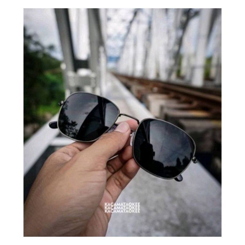 frame kacamata kotak besi lensa minus diwarna hitam dan cokelat y1001