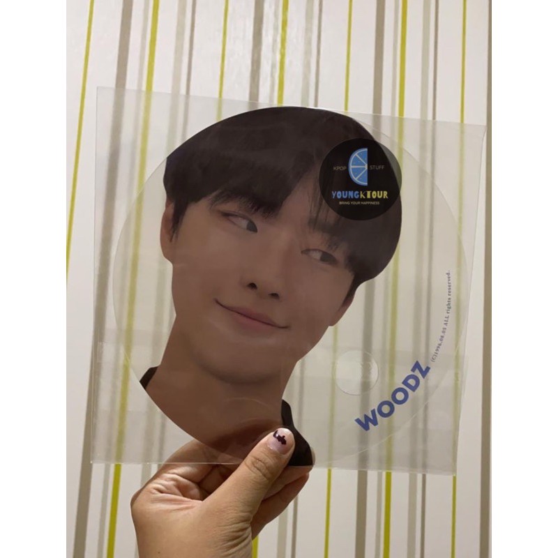 WOODZ MERCH HANFAND (book)