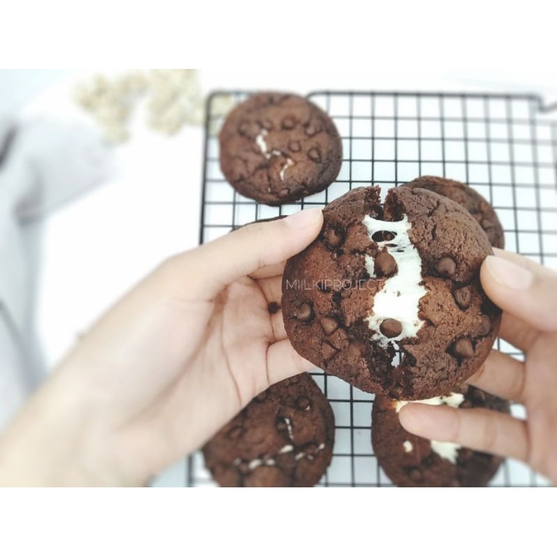 

Smores Cookies dark chocochip 6pcs