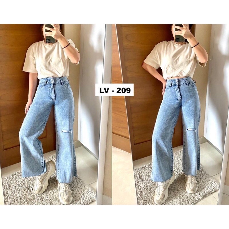 Werry Cullote Ripped Jeans ( Ada furring )