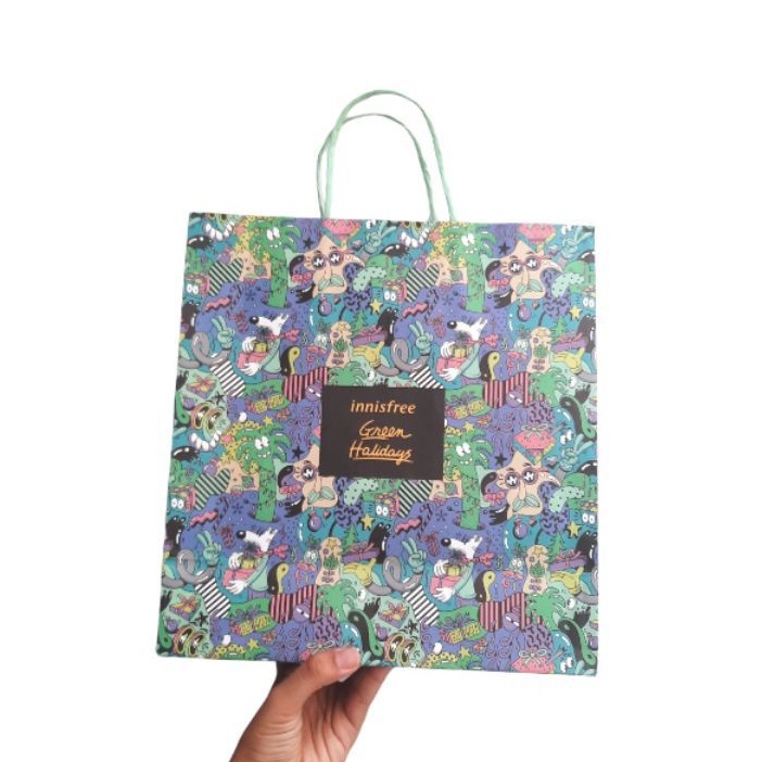 

THRIFT PRELOVED PAPER BAG INNISFREE LIMITED ORIGINAL TERBUAT DARI CRAFT PAPER / KERTAS KRAFT SIZE MEDIUM / SEDANG SABUN BODY CARE PARFUM TAS KERTAS BERBELANJA HARGA MURAH OFFICAL STORE TERMURAH COD / THRIFT PRODUCT / SECONDHAND / BARANG BEKAS / PAPERBAG