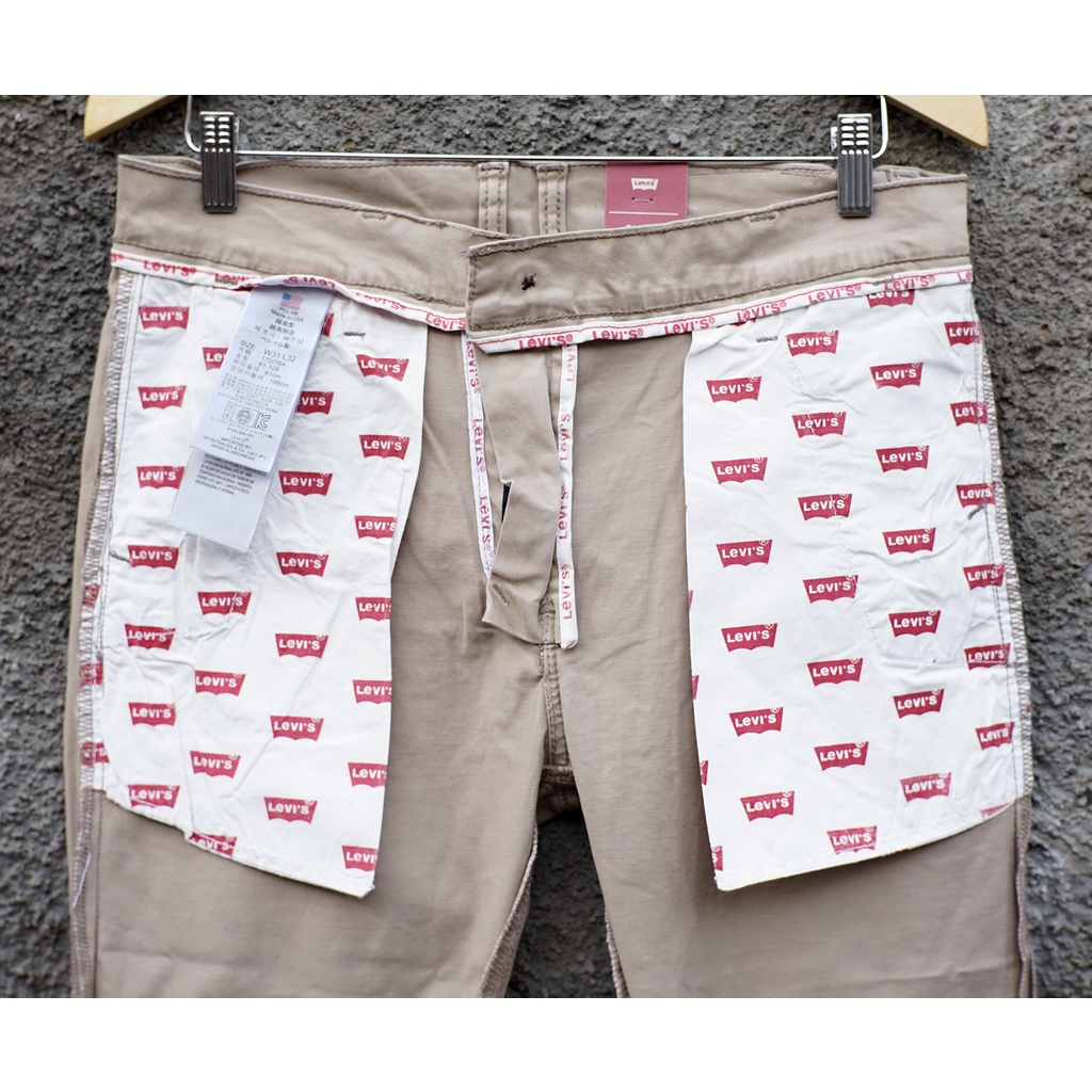 Levis 511 Chino Slim Fit - Celana Panjang Pria - Cream