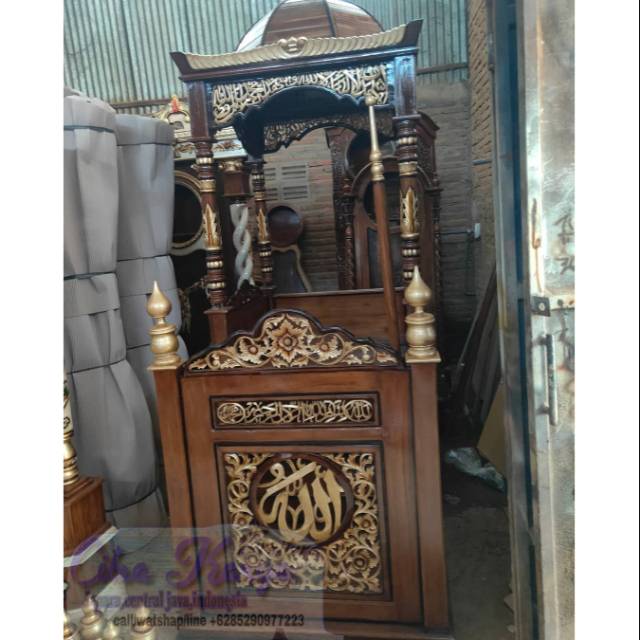 Mimbar ukir jepara