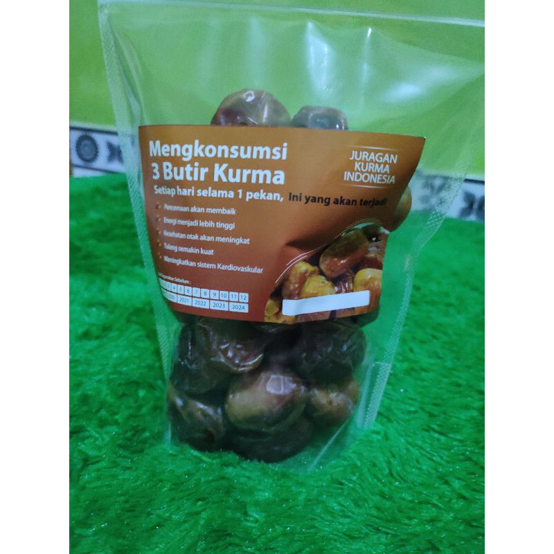 

Kurma sukkari