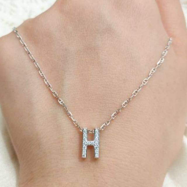 klaung prily Liontin huruf h hadiah ultah emas putih