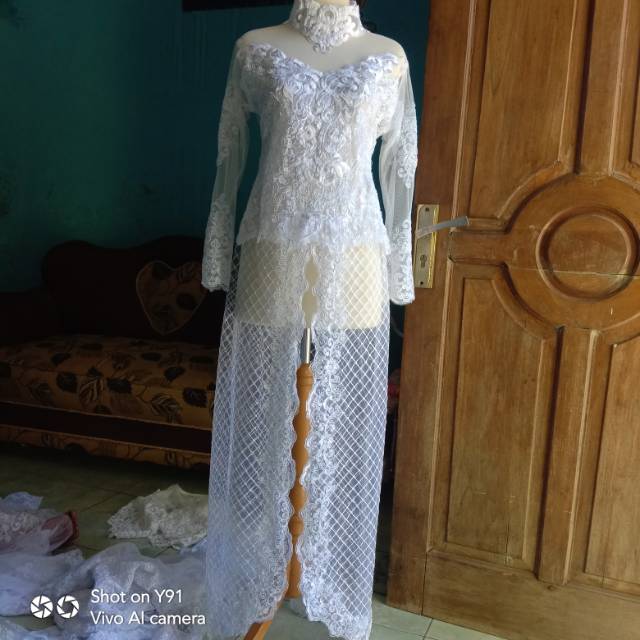 Kebaya akad pengantin prewed modern