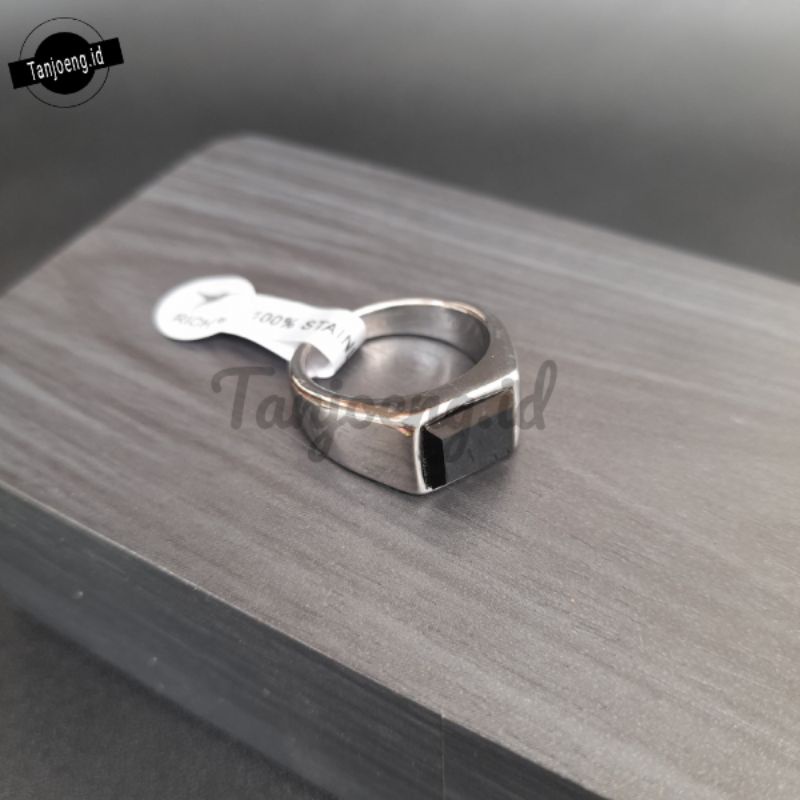 Cincin Pria Titanium Staniless Stell Anti Karat Cincin Black Onyx