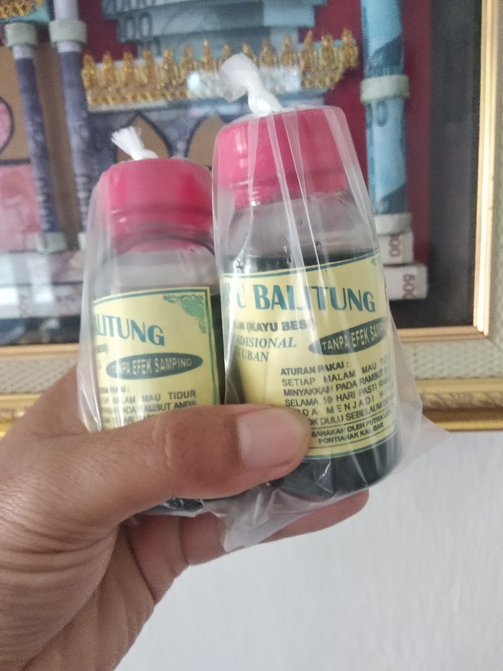Termurah !!! Minyak Kayu Balitung Belitung Plus Biji Kayu Ulin Kalimantan Botol Plastik - Asli