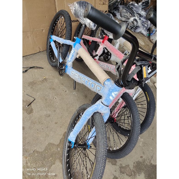sepeda bmx 20 inch merk senator Xtreme rem torpedo jari jari besar