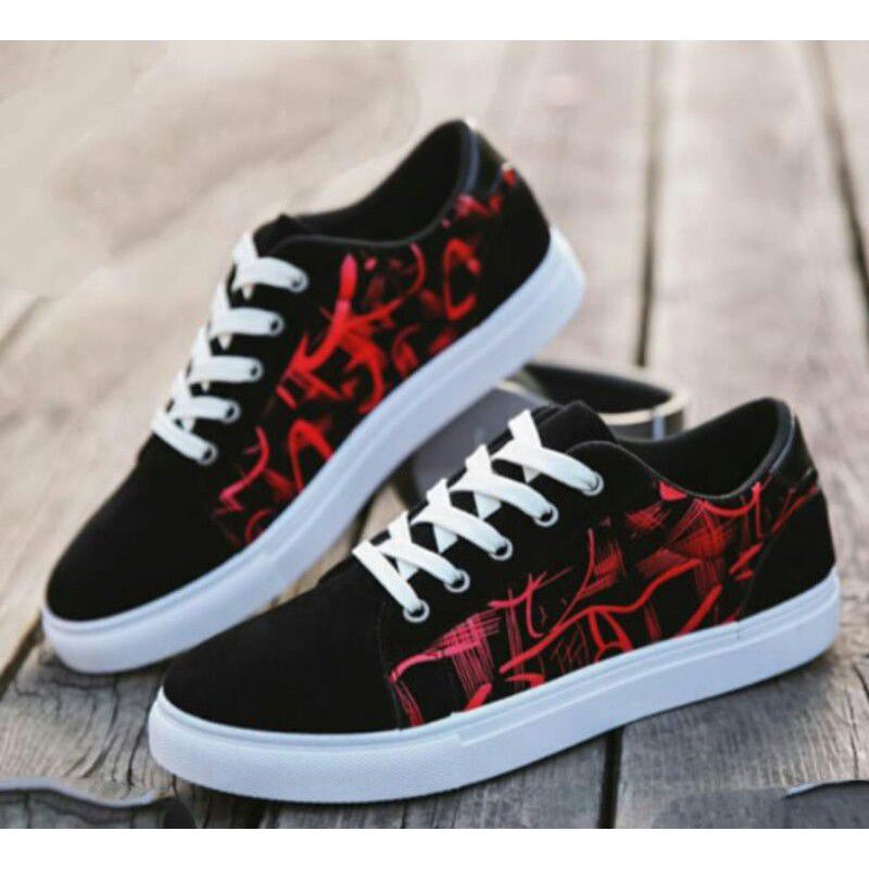 SEPATU SNAKERS PRIA/SEPATU FASHION MURAH/SEPATU SANTAI