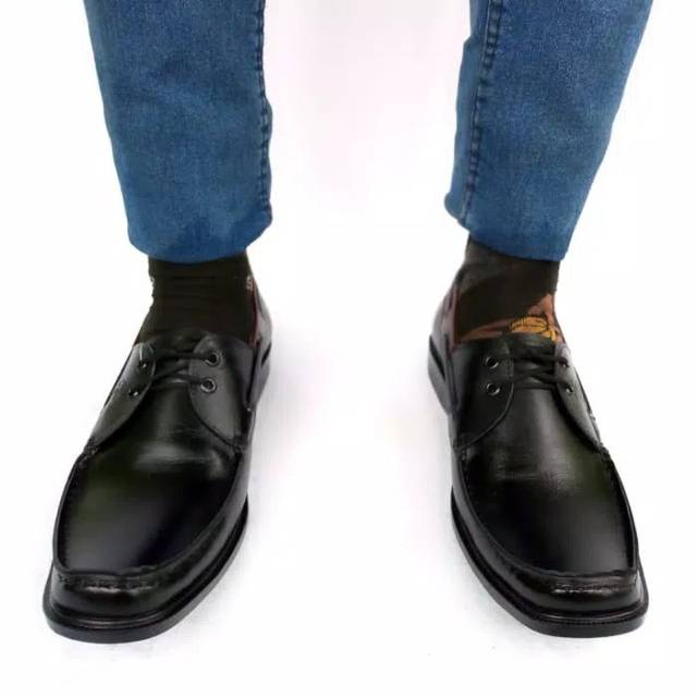 Sepatu Formal Pria Kulit Asli Rasheda K 21 Pantofel  Bertali Big Size
