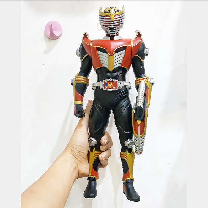 Kamen Rider Ryuki Survive Action Figure Bigsoft