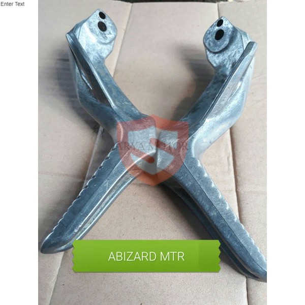 foot step dudukan step belakang suzuki skydrive original