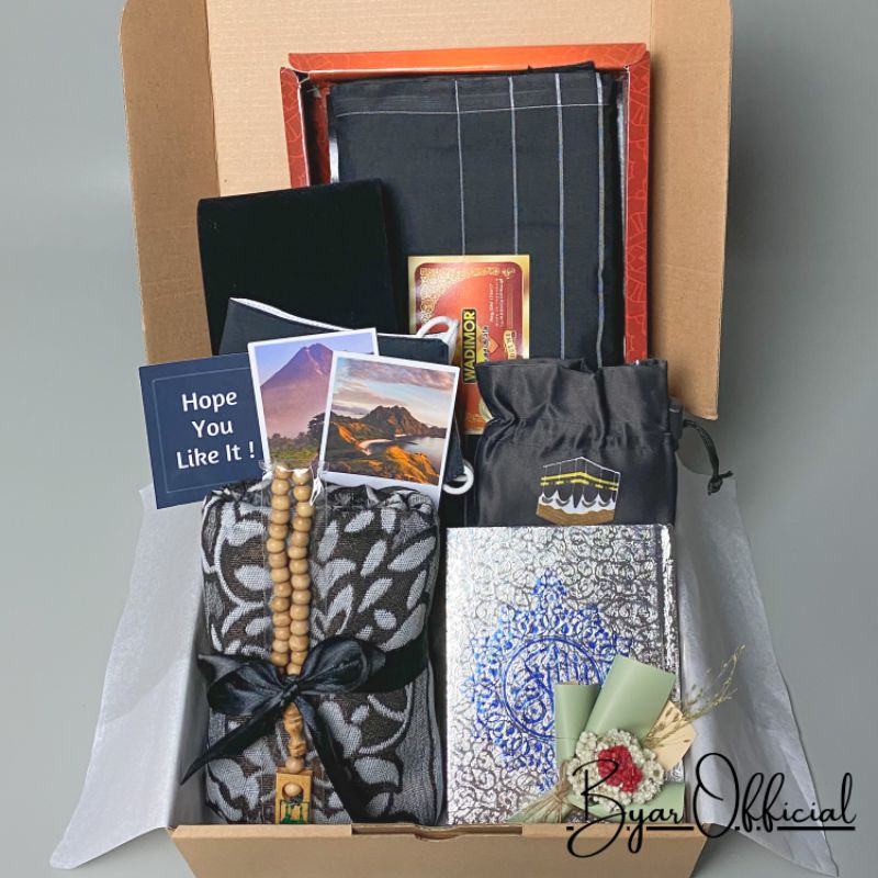 

Hampers Cowok | Hampers Paket Ibadah Cowok | Hampers Alat Sholat | Kado Ualng Tahun Cowok | Kado Wisuda | Kado Anniversary | Hampers Ramadhan | Gift Box Cowok