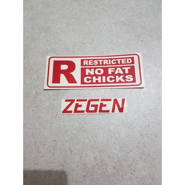 

Stiker sticker restricted no fat chicks red merah
