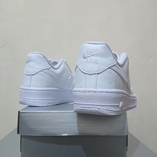 Sepatu Nike Air Force 1 GLOW in the DARK - Putih