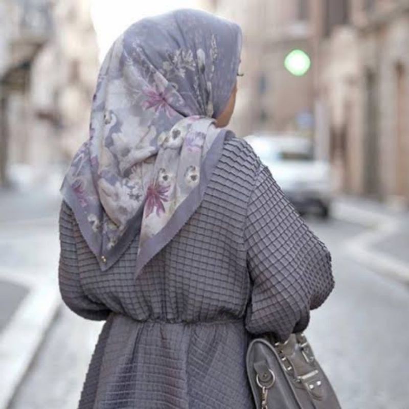 preloved buttonscarves fiore grey