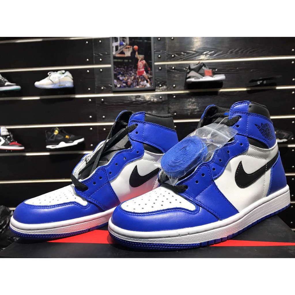 sepatu basket air jordan