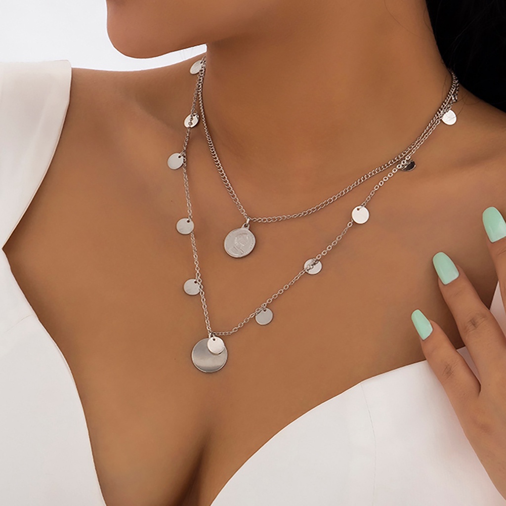 Kalung Model Rumbai Tiga Dimensi Bahan metal Gaya retro Eropa Amerika Untuk Wanita