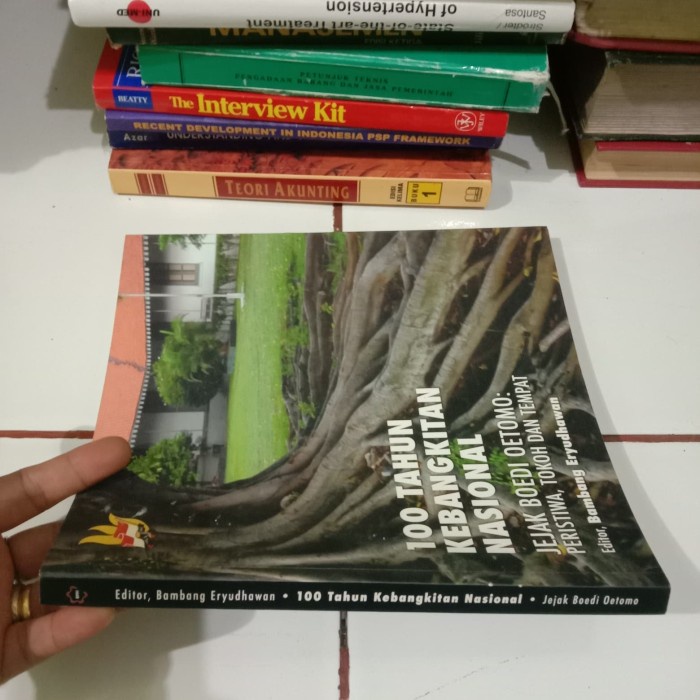 

PROMO!!! BUKU 100 TAHUN KEBANGKITAN NASIONAL TERBARU