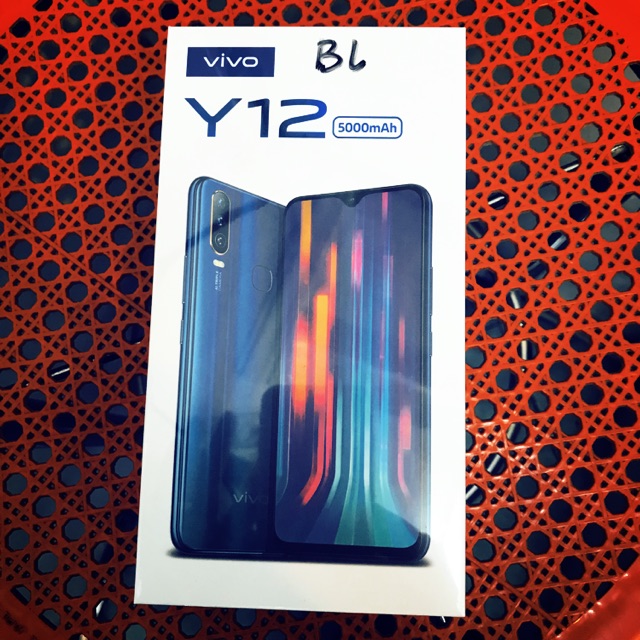 Vivo Y12. (3 / 64 GB ) baru gres segel utuh 100 %