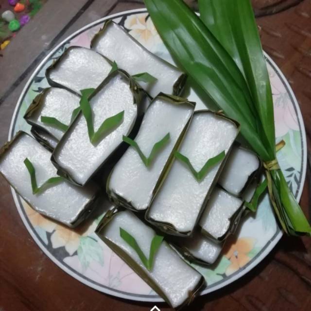 

Kue Jorong Pandan