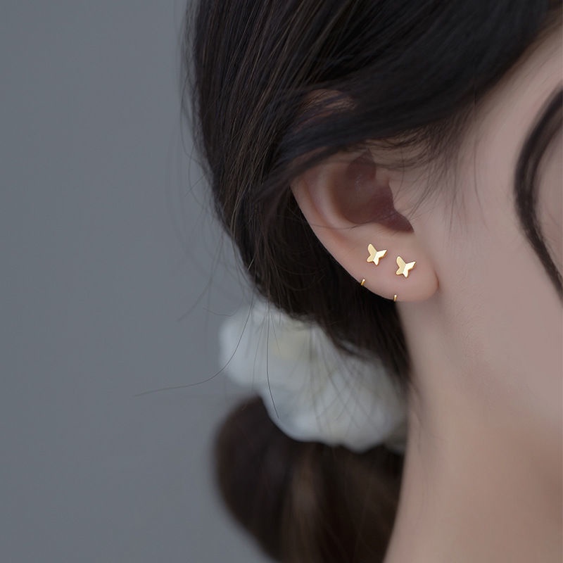 Kupu-kupu kancing wanita baru anting-anting anggun dan mungil sederhana in ear hook fashion Baru tem