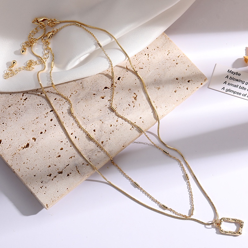 AY(CN) Korean Square Hollow Multilayer Necklace Simple Glod Silver Pendant Chain Choker Women Accessories Jewelry Gift