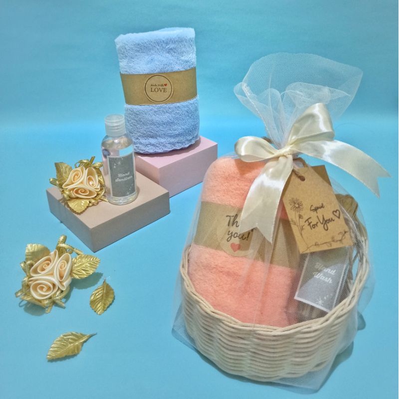Hampers Souvenir Keranjang Rotan Handuk Aqiqah, Tasyakuran, Siraman