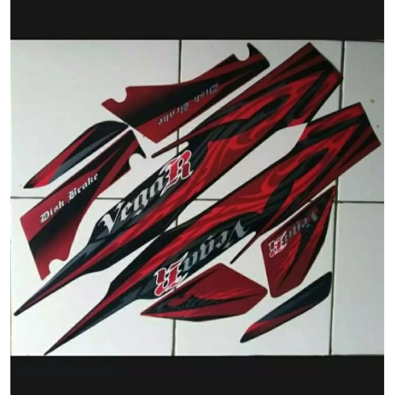 striping Yamaha Vega new tahun 2008 merah hitam