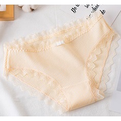 Celana Dalam UW2 3D KATUN COTTON PREMIUM Wanita Underwear CD Adem Lembut Sutra Kolor Mid Waist Thong