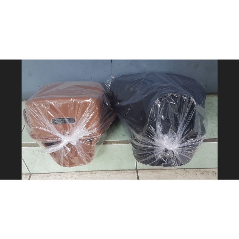 Cover Jok & Jok Belakang Pisah / Double Vespa Aquila