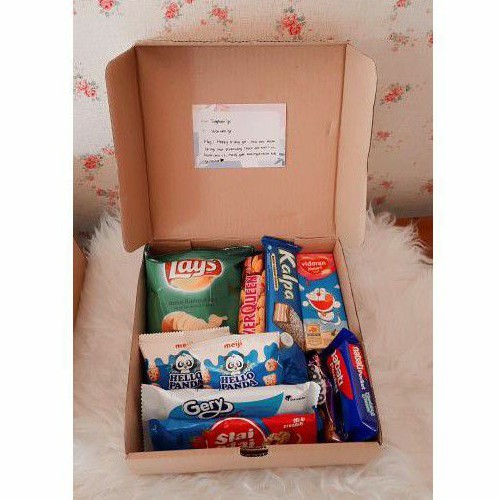 

(REQUEST SET) SNACK BOX/ HAMPERS/ GIFT BOX/ KADO ULANG TAHUN/ KADO MURAH