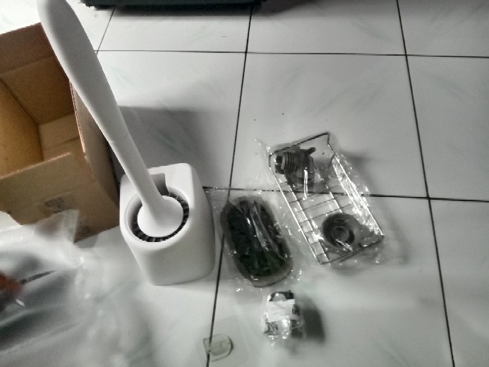 Rak Gantungan Barang & Sabun Keran Air Peralatan Dapur