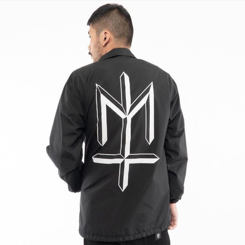 JAKET COACH MATERNAL DISASTER CASUAL BLACK