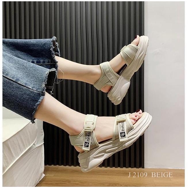 FASHION SANDAL WANITA GUNUNG  AINIM 2109