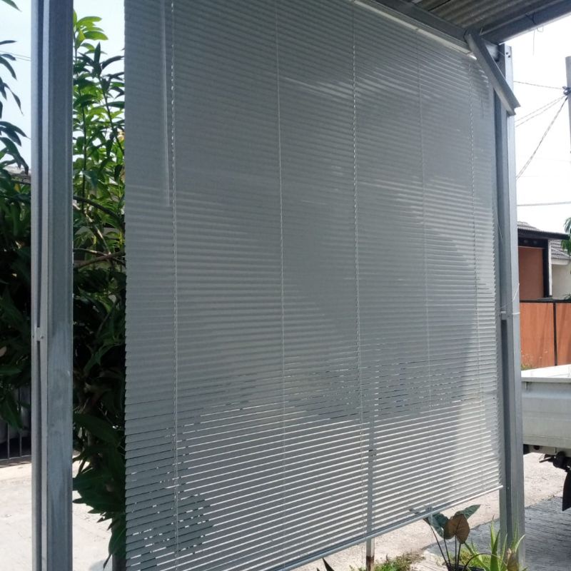 Kerai aluminium / Tirai gulung indoor dan outdoor / Roller blind / Venetian blinds.