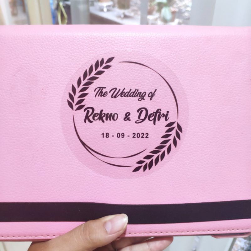 

Sticker Wedding untuk Uk besar