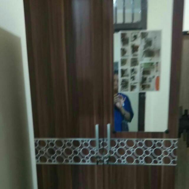Lemari Pakaian 2 Pintu Cermin Lpp 22 C