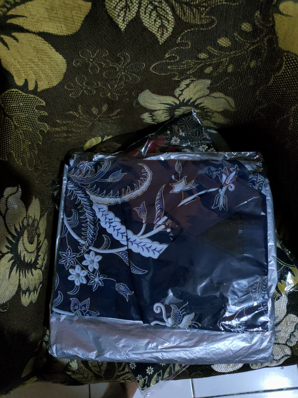 Peksi Semulur Hijau Kemeja Batik Pria Full Furing Bahan Katun Primisima