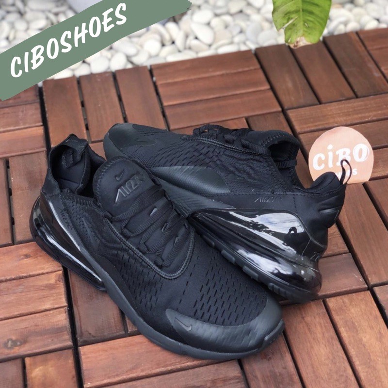 NIKE AIRMAX 270 TRIPLE BLACK