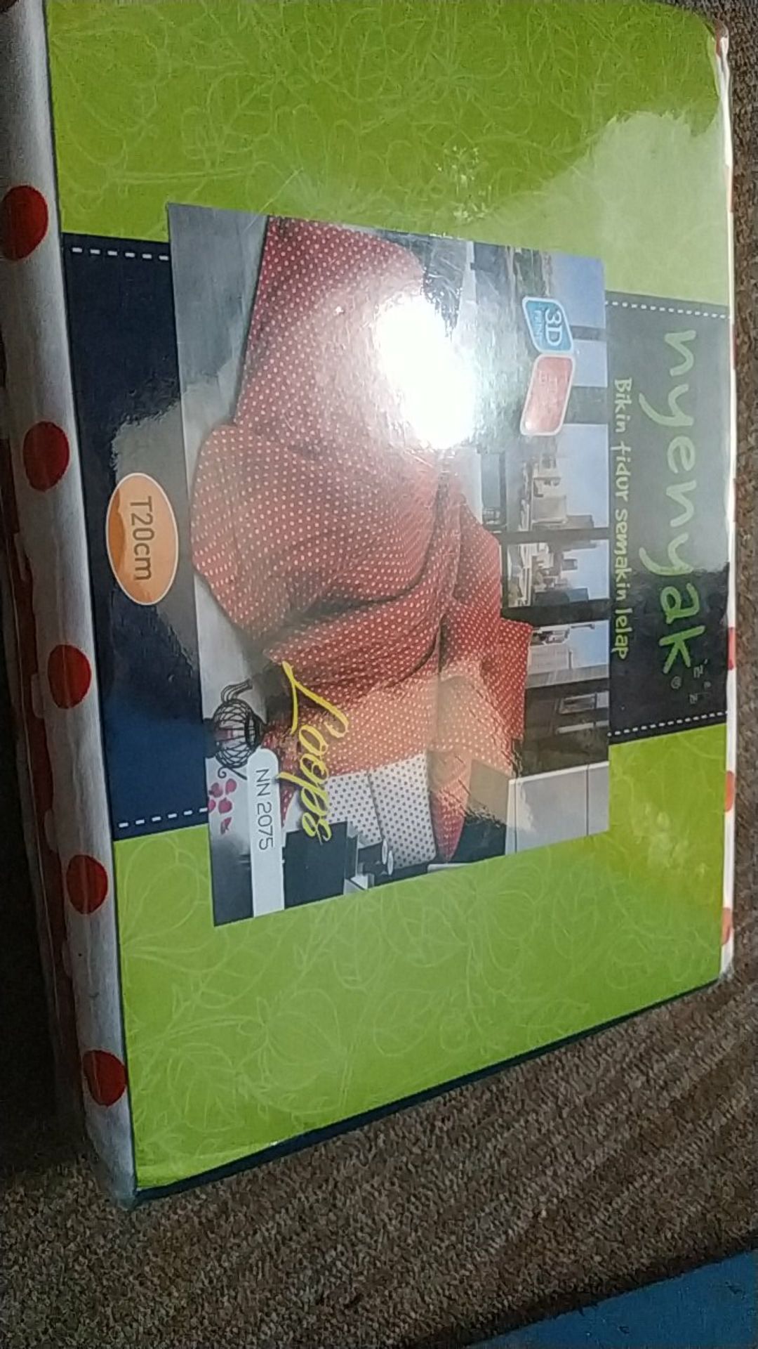 Sprei Nyenyak Loops - 200x200 / 180x200 / 160x200 / 120x200