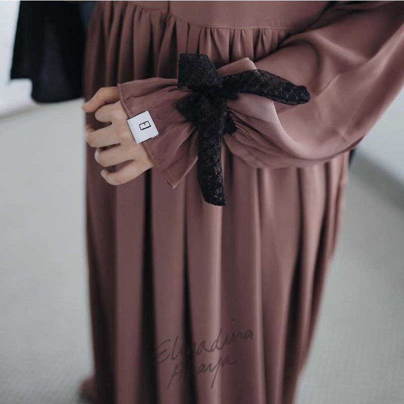 Preloved Kamala Dress by Elmadina Abaya