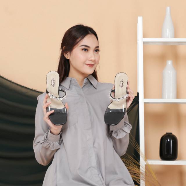 Sandal.azzura black wanita sandal.kaca wanita