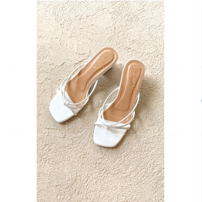 Sandal Hak Tahu Wanita YERA Heels 5cm Hak Tali-Whitee