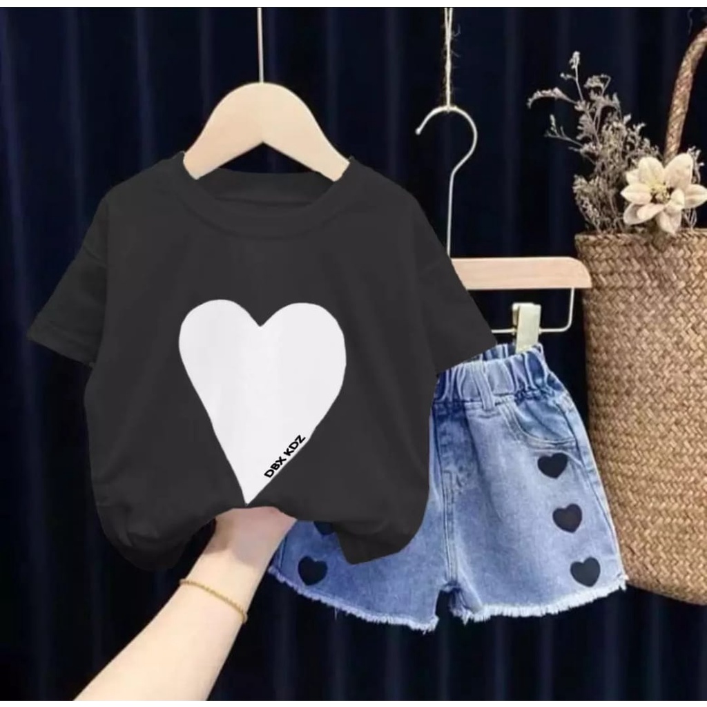 PROMO SETELAN MOTIF LOVE DENIM ANAK LAKI LAKI DAN PEREMPUAN 1-5 TAHUN TERLARIS DAN TERBARU/ BAJU ANAK LAKI LAKI / BAJU HARIAN ANAK LAKI LAKI / SETELAN KAOS ANAK TERBARU / BAJU KAOS ANAK TERBARU / BAJU ANAK TERPOPULER