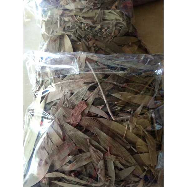 

DAUN KAYU PUTIH KERING 50gram